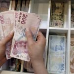 قوة أمنية تداهم شركة لتداول العملات الأجنبية (الفوركس) في بغداد