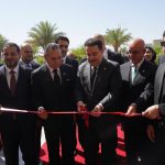 الدولار يتراجع امام الدينار بشكل طفيف