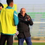 “القسام” تسلم الرهائن الإسرائيليين الثلاثة إلى الصليب الأحمر