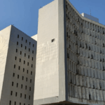 إحالة مدير سجن الحلة ومعاونيه ومسؤول الأمنية للتحقيق بعد هروب سجينين