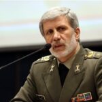 الجيش الإيراني يهدد أمريكا بعمليات “غير متوقعة”