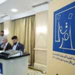مقطع مصور يوثق “استهتار مراهقين”: يقودون عجلات حكومية ويتحرشون بالنساء في كربلاء