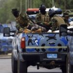 الصدر يشن هجوماً لاذعاً على منتقدي مقاطعته للانتخابات: الي بعبه صخل يمعمع